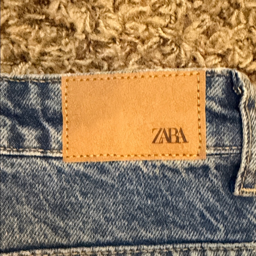 Zara Women's Wide Leg Blue Jeans - Picture 4 of 7